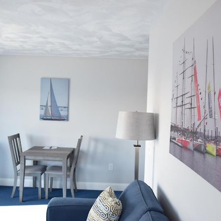 Rhea'S Inn By The Sea Middletown Exteriör bild