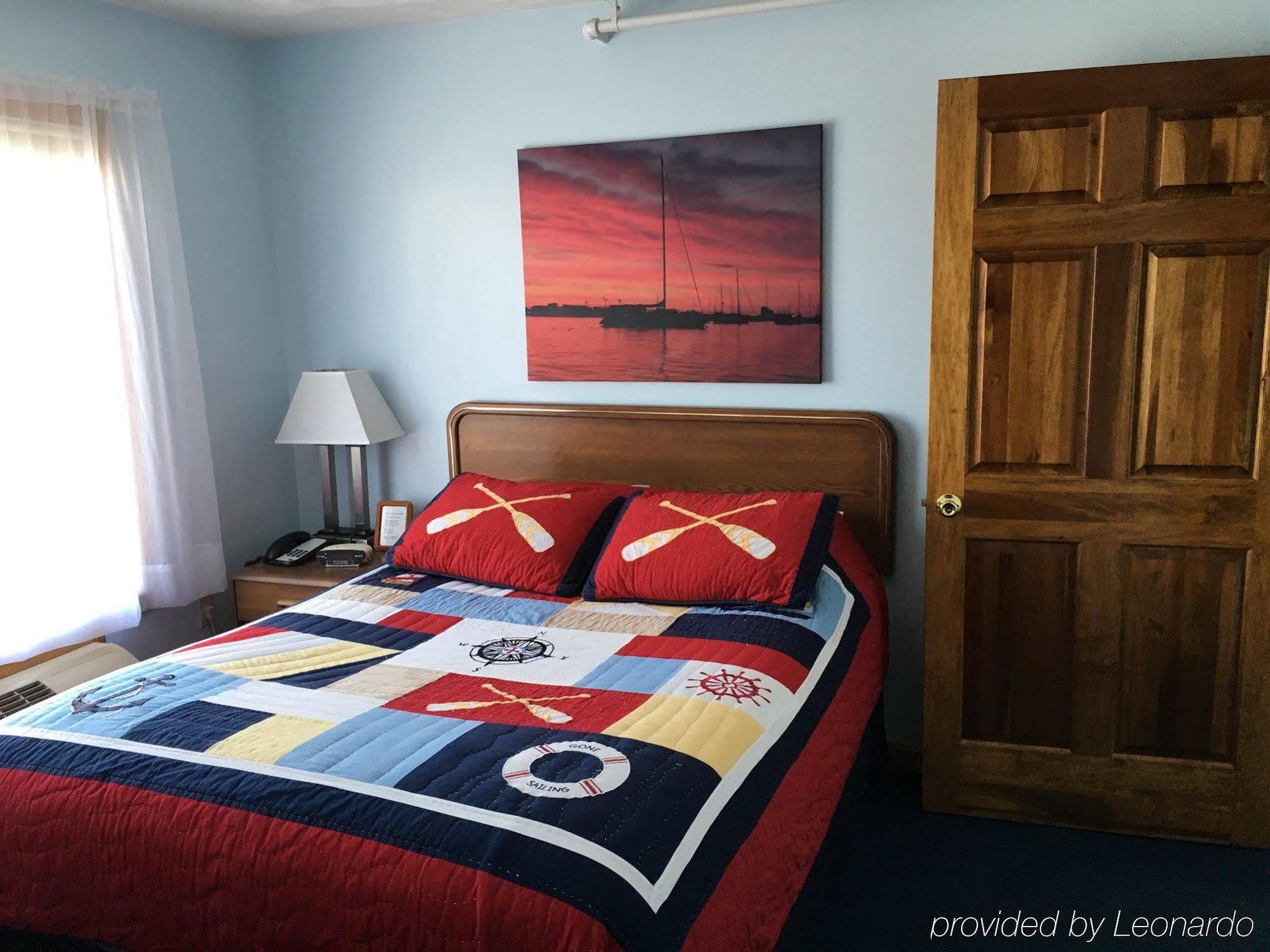 Rhea'S Inn By The Sea Middletown Exteriör bild