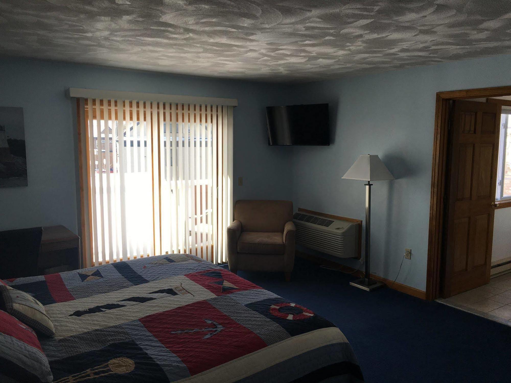 Rhea'S Inn By The Sea Middletown Exteriör bild